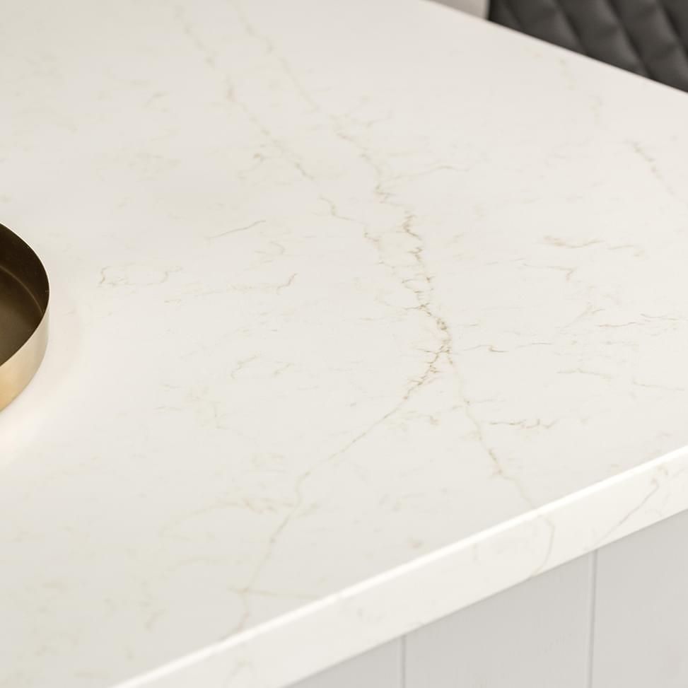 Moderna Gold - Quartz Worktop